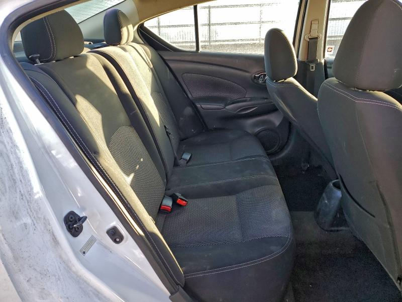 Фото 10 - NISSAN VERSA