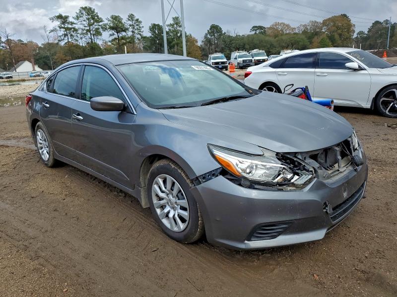 Фото 4 - NISSAN ALTIMA