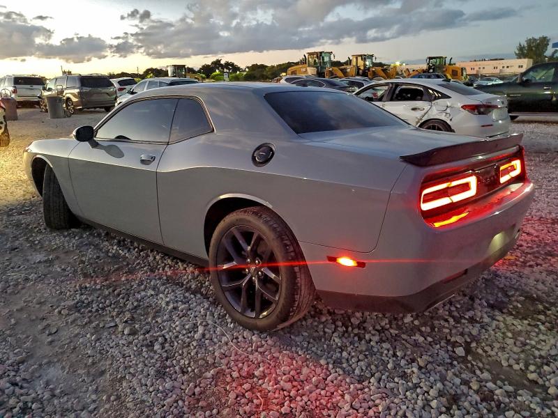Фото 2 - DODGE CHALLENGER