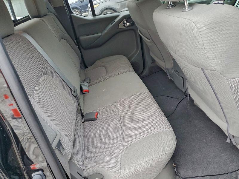 Фото 10 - NISSAN FRONTIER