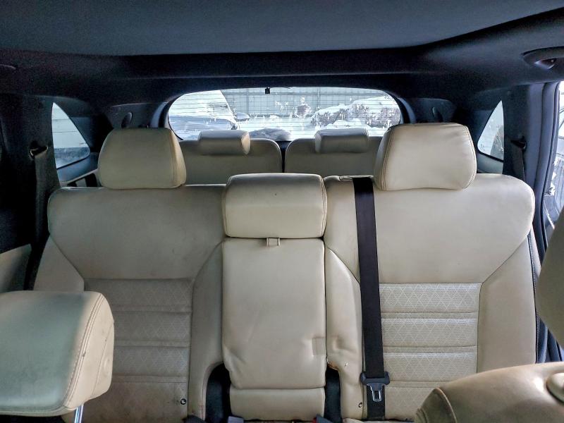 Фото 10 - KIA SORENTO