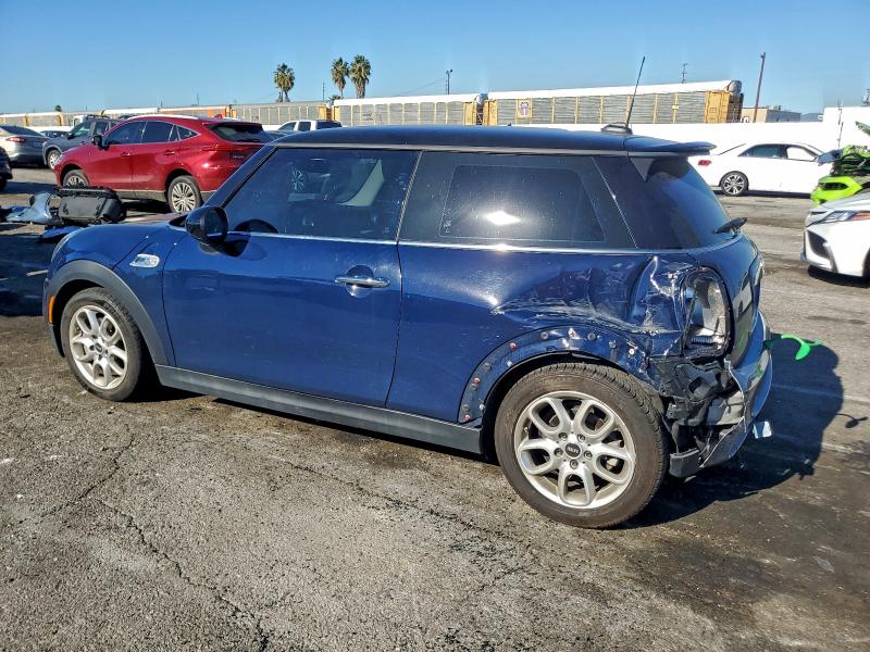 Фото 2 - MINI COOPER