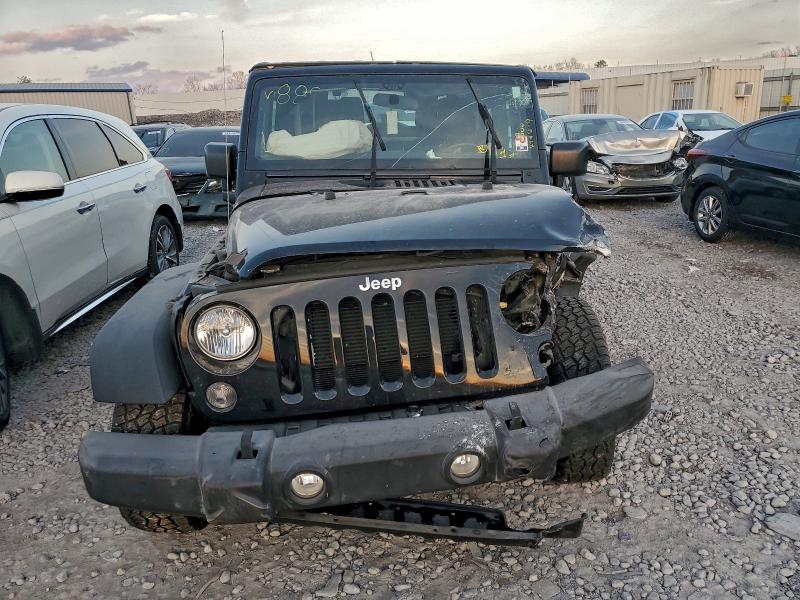 Фото 5 - JEEP WRANGLER
