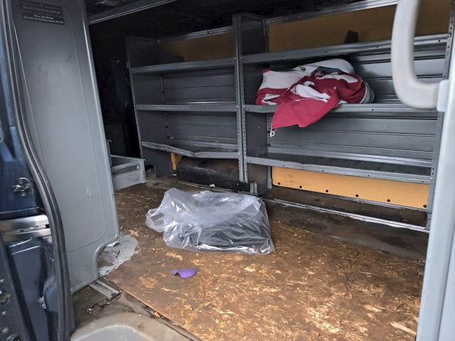 Фото 14 - NISSAN NV