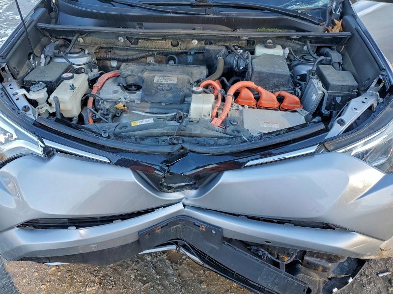 Фото 12 - TOYOTA RAV4