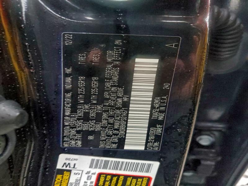 Фото 13 - TOYOTA HIGHLANDER