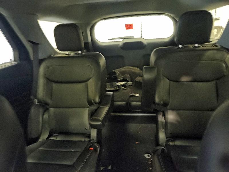 Фото 10 - FORD EXPLORER