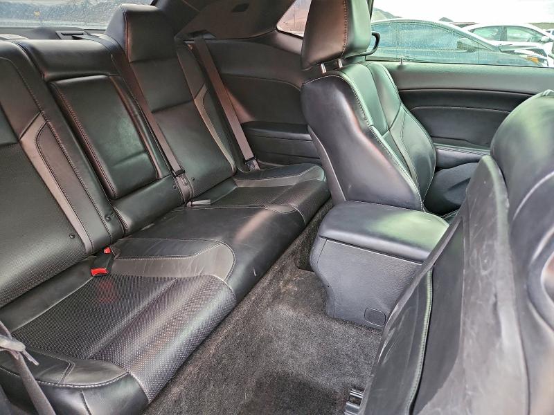 Фото 10 - DODGE CHALLENGER