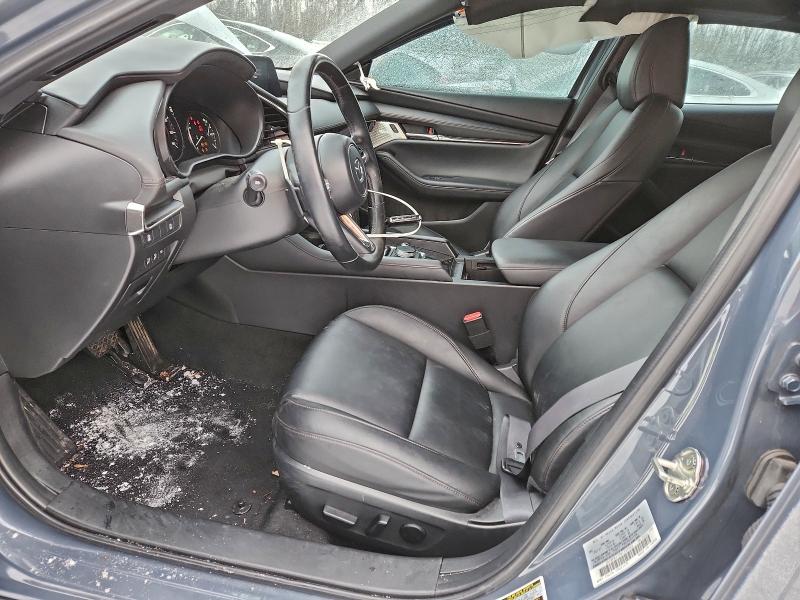 Фото 7 - MAZDA 3