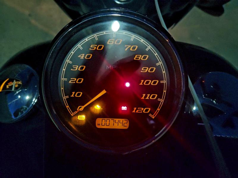 HARLEY-DAVIDSON FL 2018