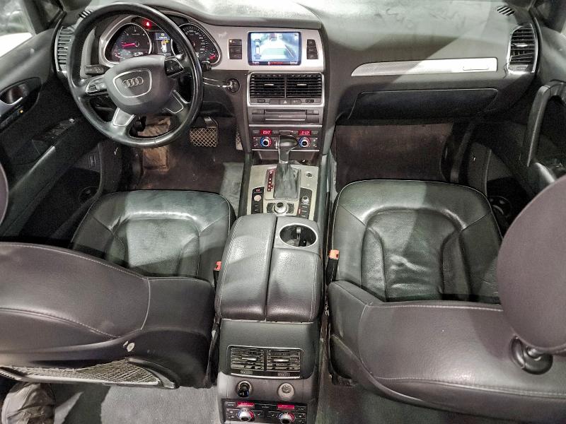 Фото 8 - AUDI Q7