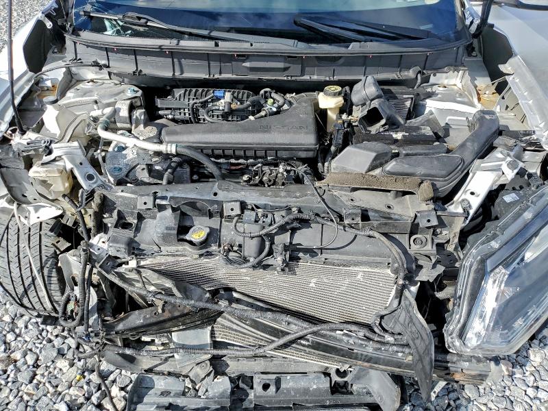 Фото 11 - NISSAN ROGUE