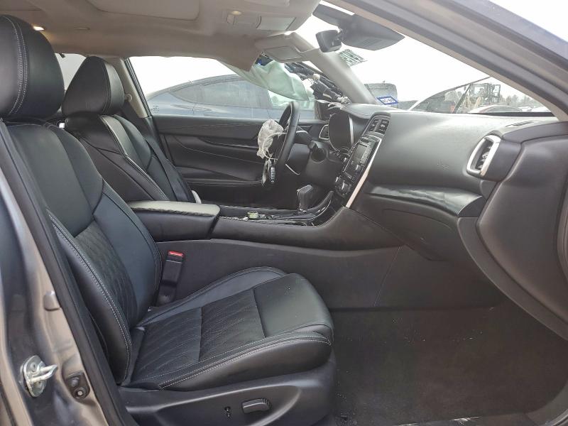 Фото 7 - NISSAN MAXIMA