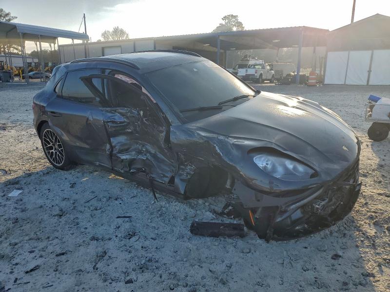 Фото 4 - PORSCHE MACAN