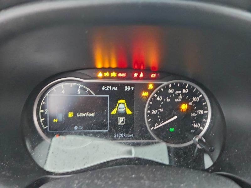 Фото 9 - NISSAN KICKS