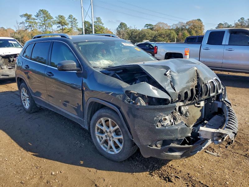JEEP CHEROKEE 2018 VIN 1C4PJLLB8JD605615