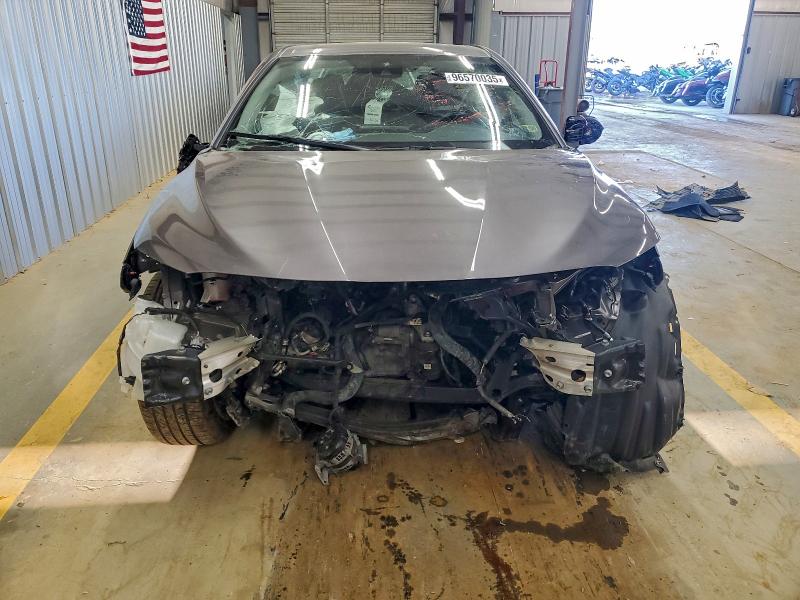 Фото 5 - TOYOTA CAMRY