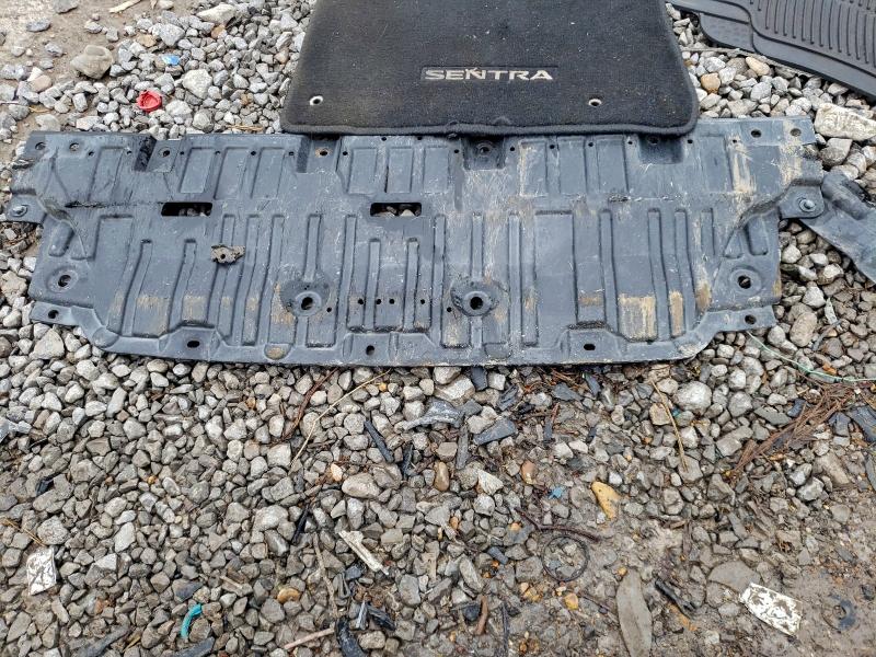 Фото 12 - NISSAN SENTRA