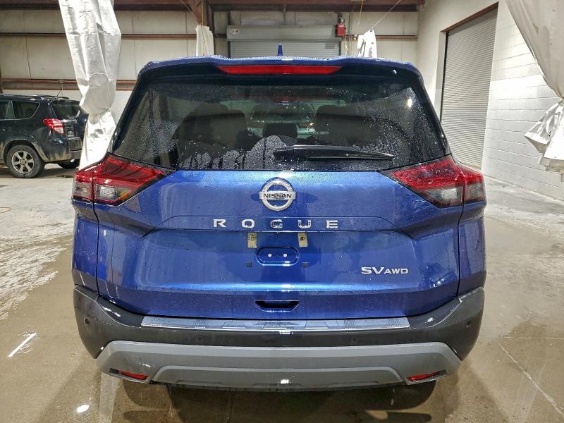 Фото 6 - NISSAN ROGUE