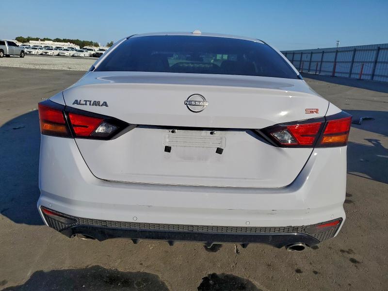 Фото 6 - NISSAN ALTIMA