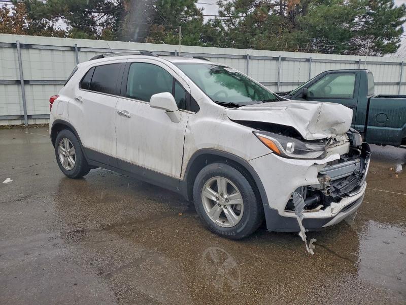 Фото 4 - CHEVROLET TRAX