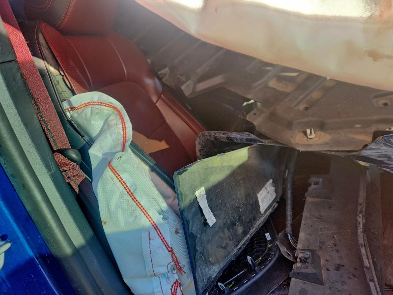 Фото 10 - FORD MUSTANG