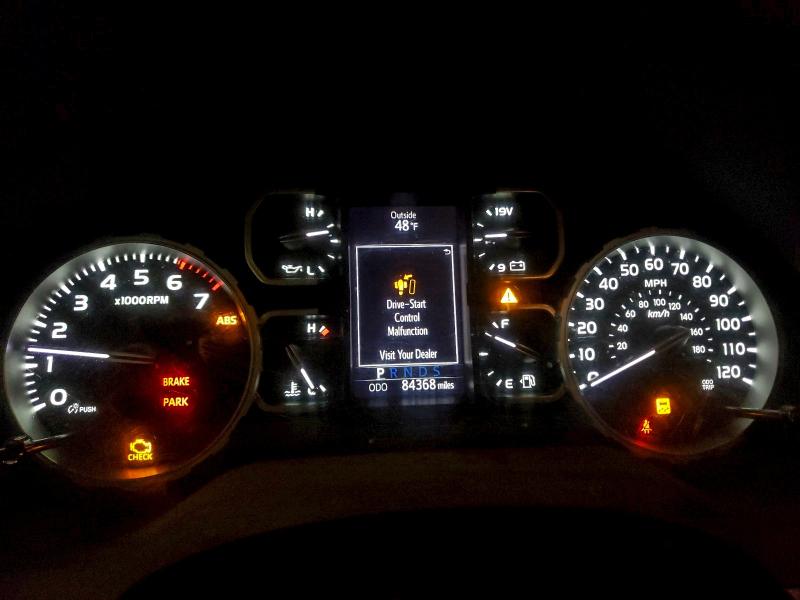 Фото 9 - TOYOTA TUNDRA