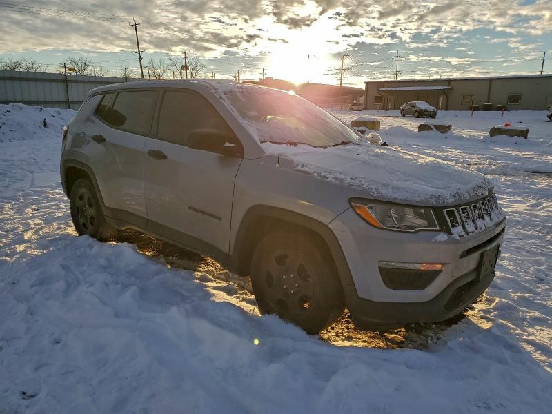 Фото 4 - JEEP COMPASS