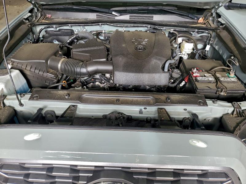 Фото 11 - TOYOTA TACOMA