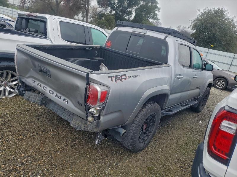 Фото 3 - TOYOTA TACOMA