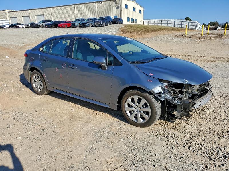 Фото 4 - TOYOTA COROLLA