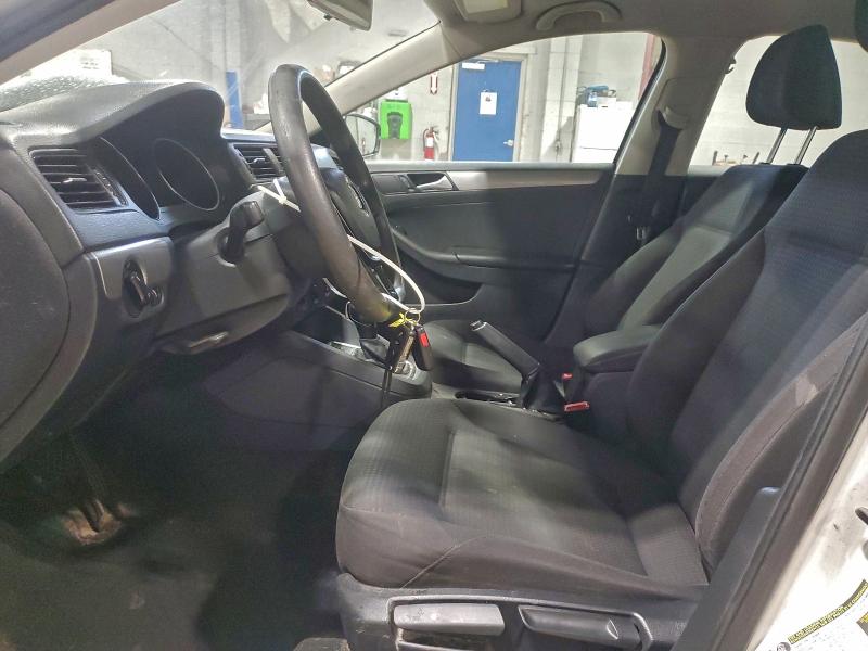 Фото 7 - VOLKSWAGEN JETTA