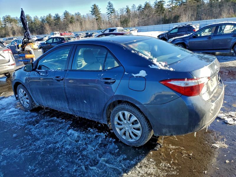 Фото 2 - TOYOTA COROLLA