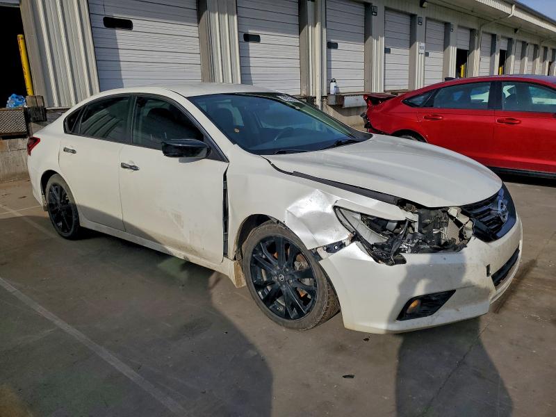 Фото 4 - NISSAN ALTIMA