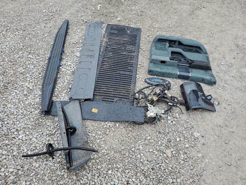 Фото 12 - FORD F-150