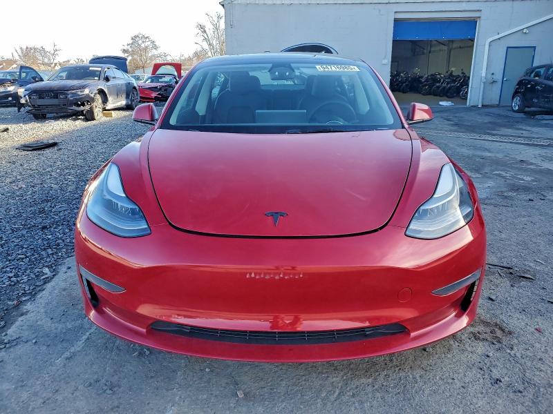 Фото 5 - TESLA MODEL 3