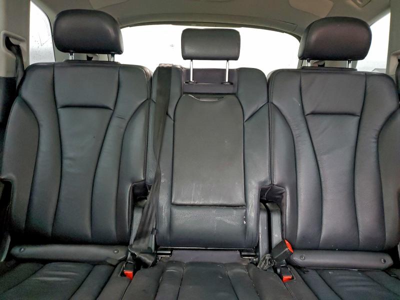 Фото 10 - AUDI Q7