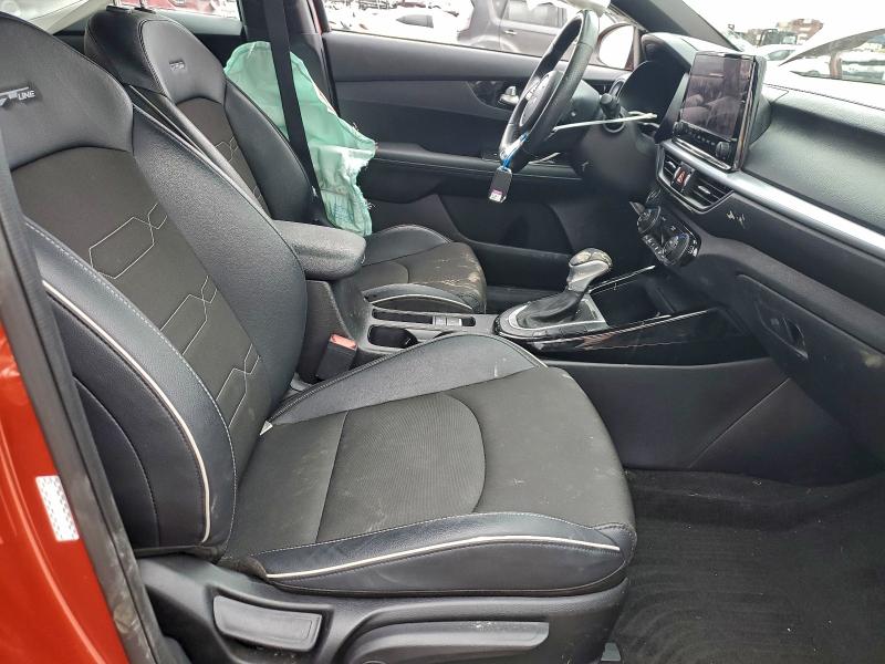 Фото 7 - KIA FORTE