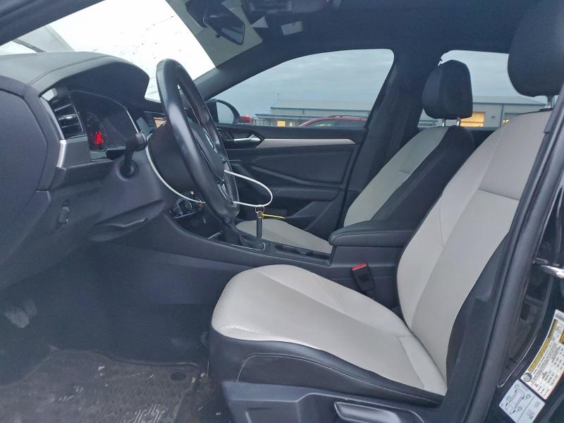 Фото 7 - VOLKSWAGEN JETTA