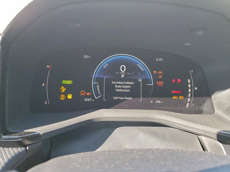 Фото 9 - TOYOTA CAMRY