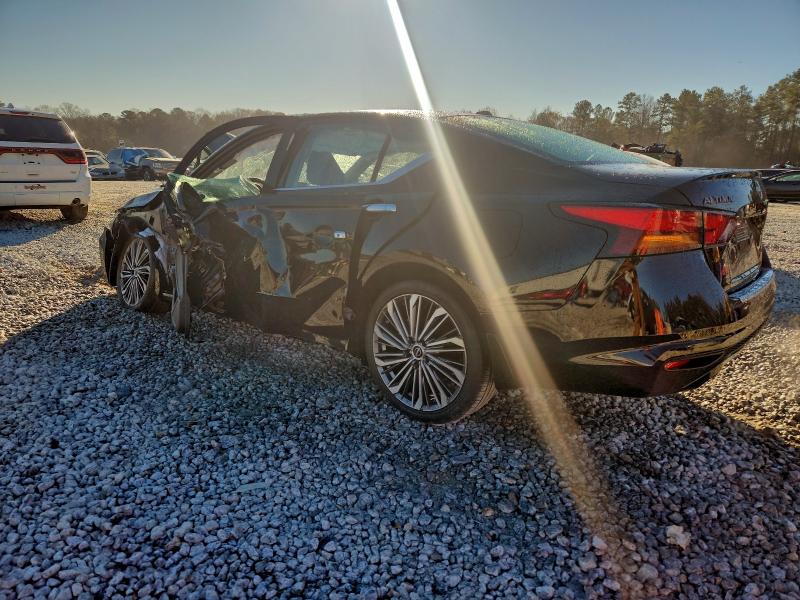 Фото 2 - NISSAN ALTIMA