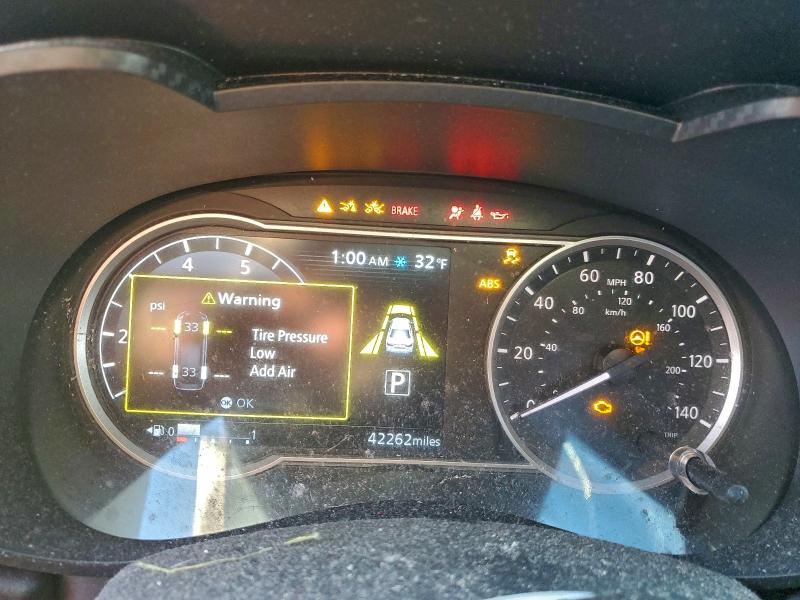 Фото 9 - NISSAN VERSA