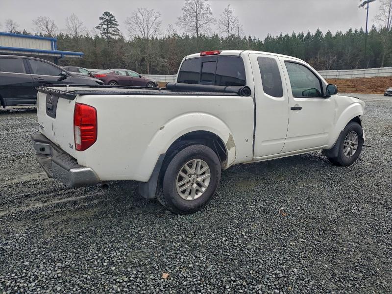 Фото 3 - NISSAN FRONTIER