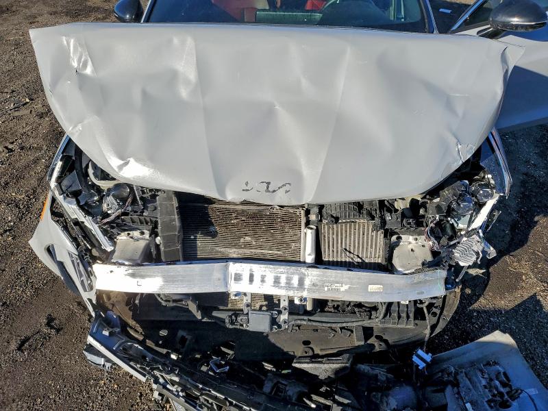 Фото 11 - KIA K5