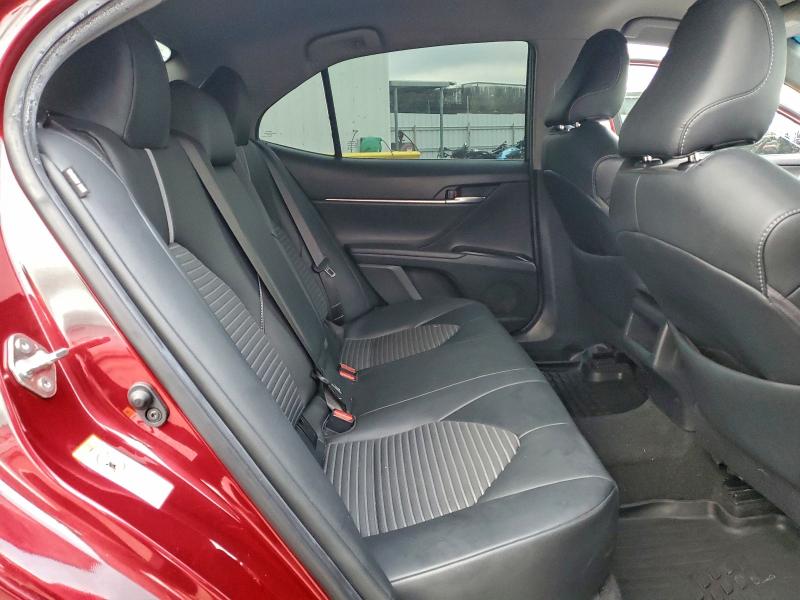 Фото 10 - TOYOTA CAMRY