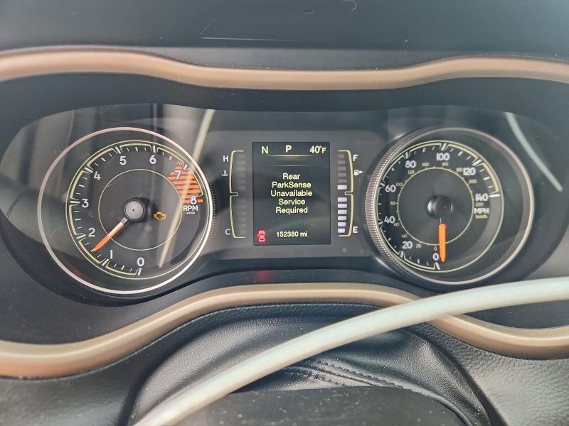 Фото 9 - JEEP GRAND CHER