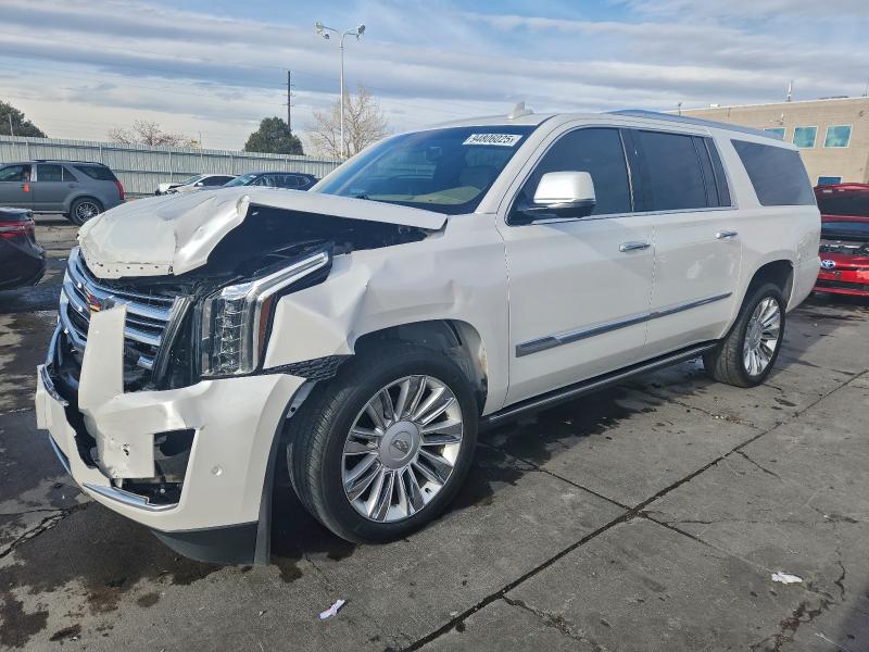 Фото 1 - CADILLAC ESCALADE