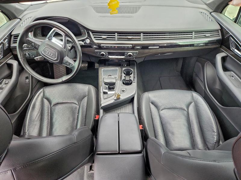 Фото 8 - AUDI Q7