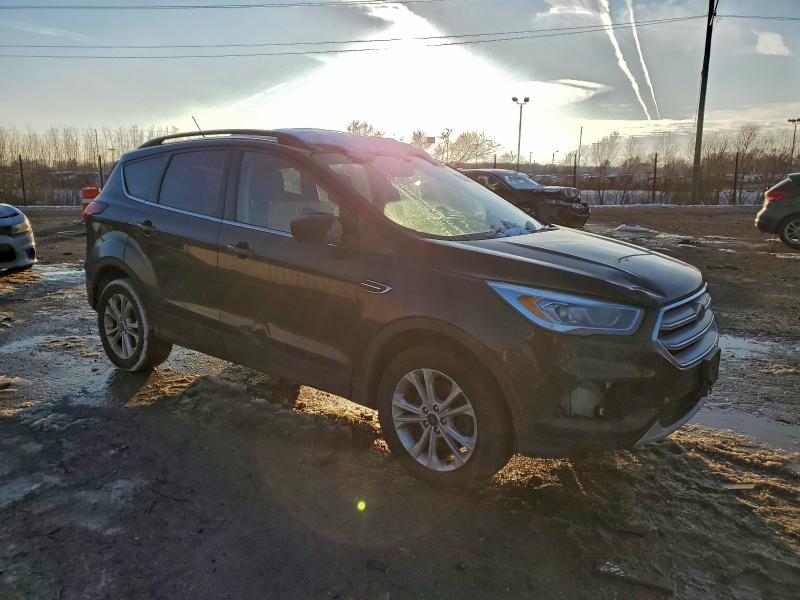 Фото 4 - FORD ESCAPE