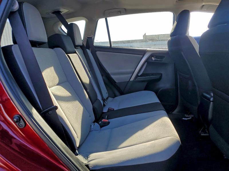 Фото 11 - TOYOTA RAV4